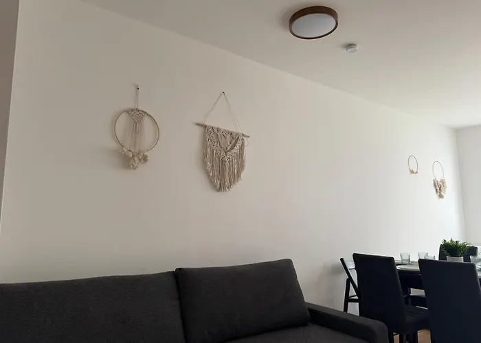 Modern Danube With Balcony & Free Parking